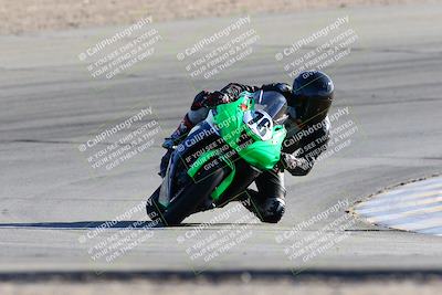 media/Jan-08-2022-SoCal Trackdays (Sat) [[1ec2777125]]/Turn 10 (2pm)/